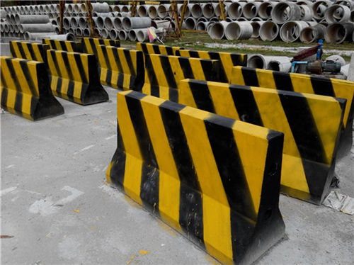 廣州水泥墩那里有廠家-專(zhuān)業(yè)生產(chǎn)水泥墩廠家-[廣州邦堅(jiān)](圖1)