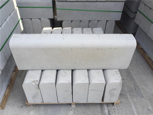 水泥側(cè)石使用模具有哪些