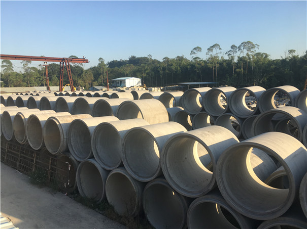 混凝土頂管(圖3) 夕陽下的混凝土頂管