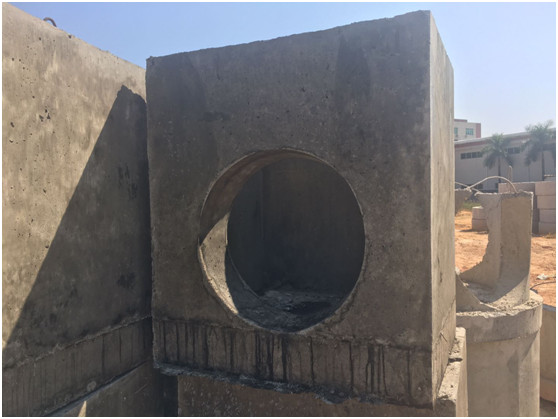 混凝土平入式單箅雨水口側(cè)面