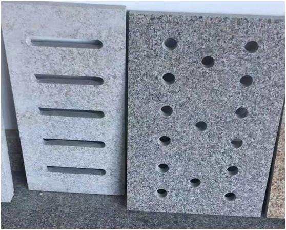 長(zhǎng)孔與圓孔雨水篦子